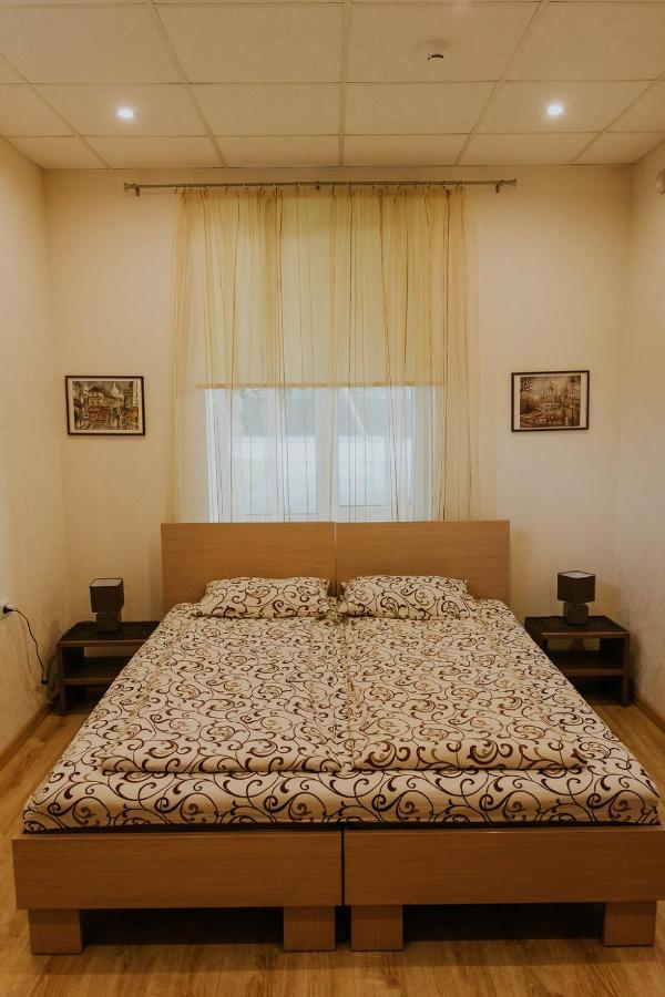 Guest House Baltika 벤츠필스 외부 사진
